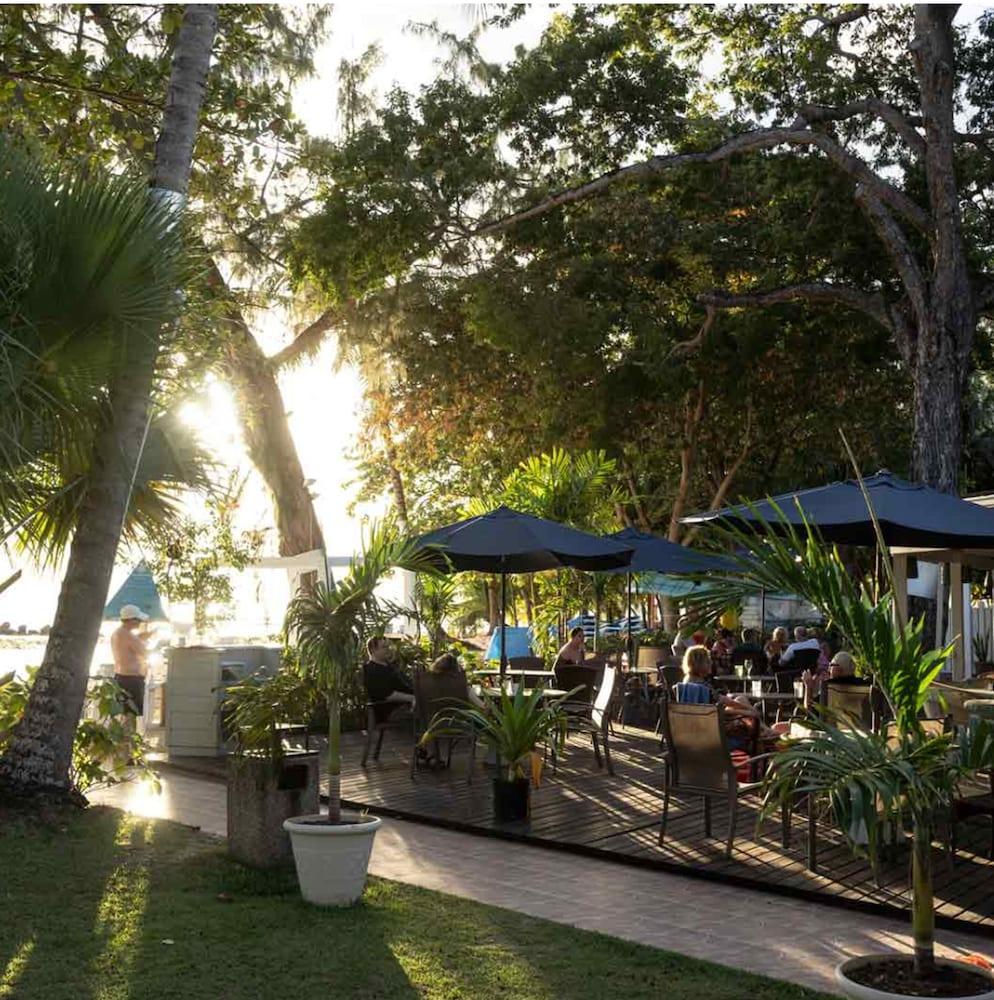 Savannah Beach Bridgetown Buitenkant foto